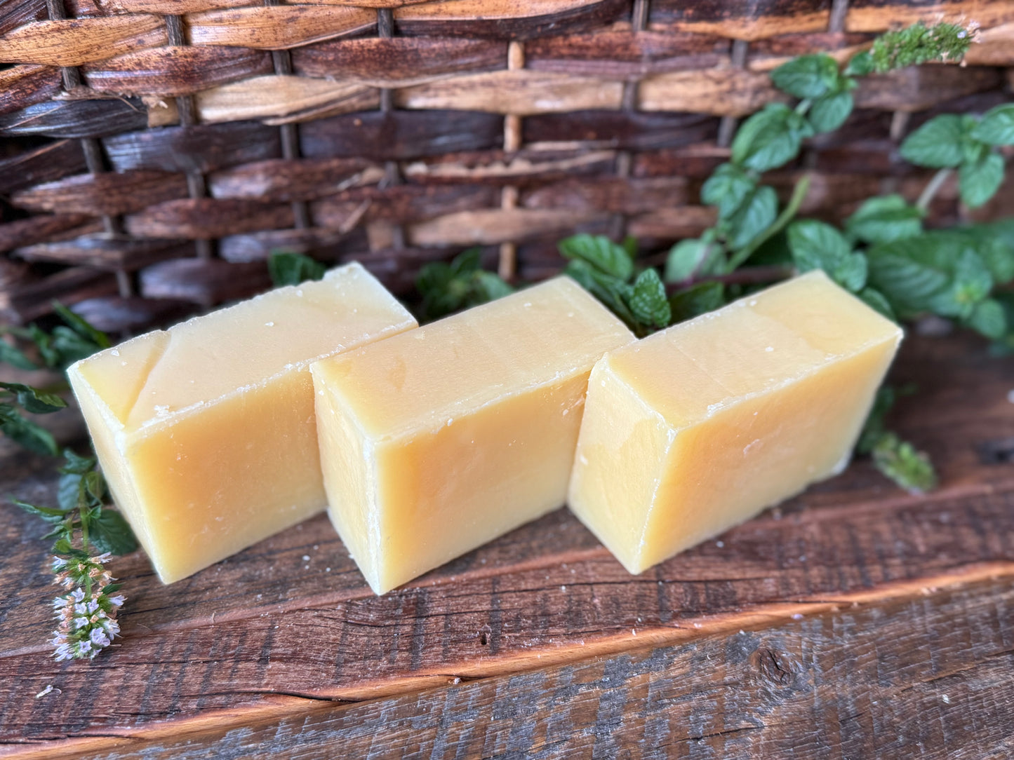 Miller’s Naturally Back to Basics Artisan Handcrafted Tallow Bar Soap – Lemongrass (Amish Made in Ohio)